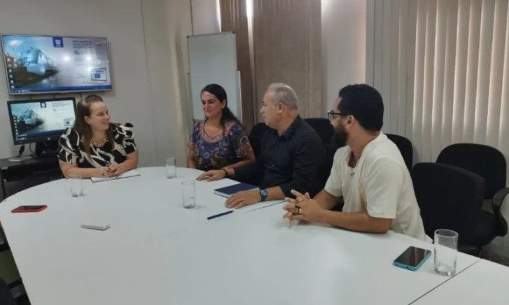 Sindmetro-PE se reúne com a Superintendente Marcela Campos